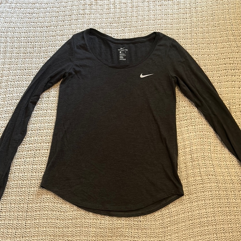 Nike long sleeve
